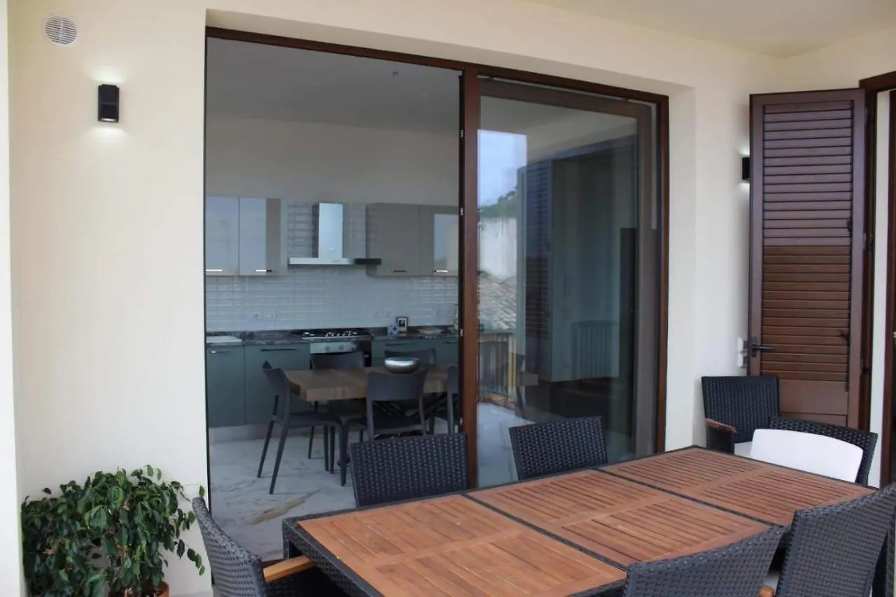 Palazzo Del Golfo Apartment Castellammare del Golfo 0*,