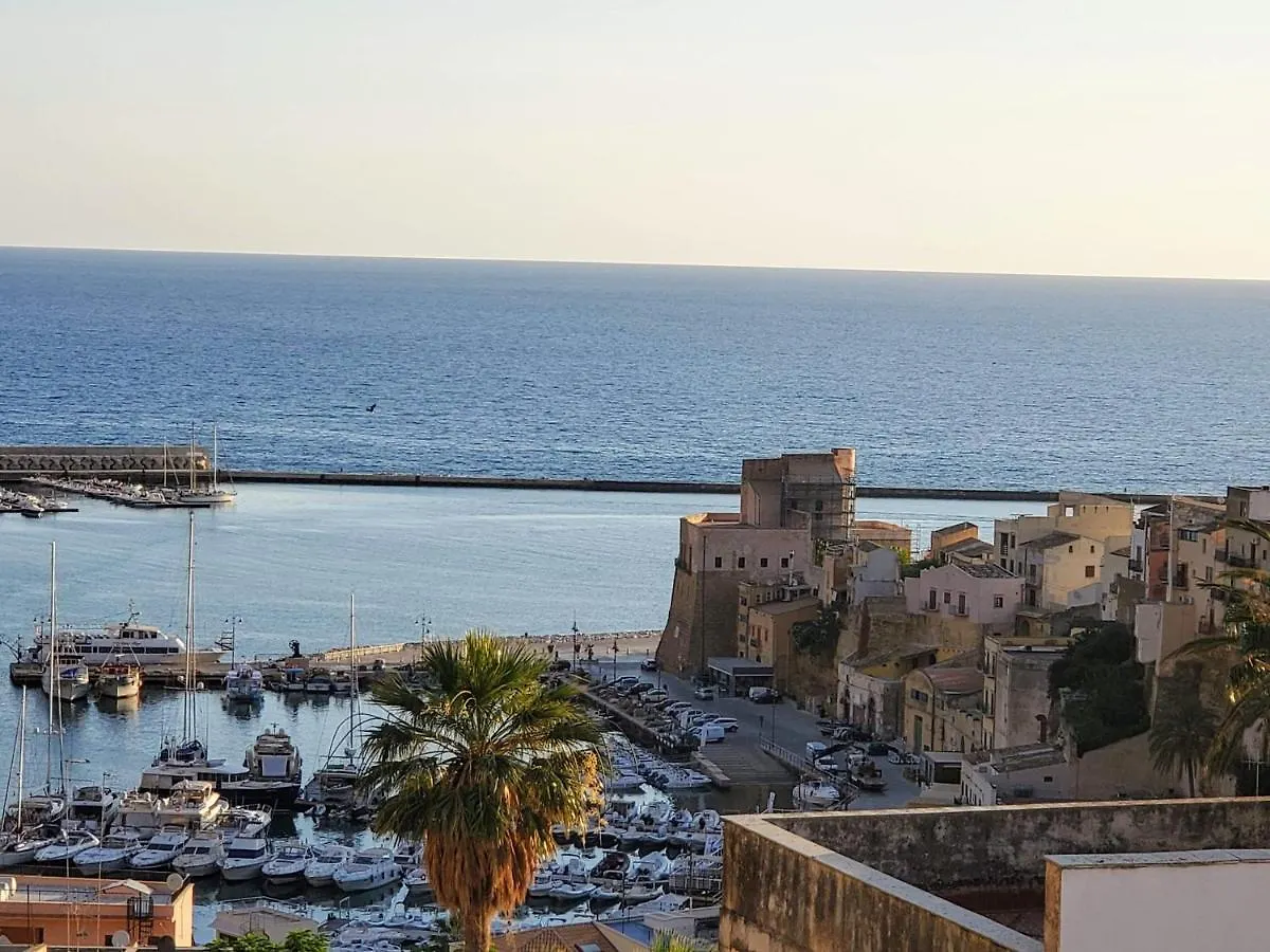 Palazzo Del Golfo Apartment Castellammare del Golfo Italy