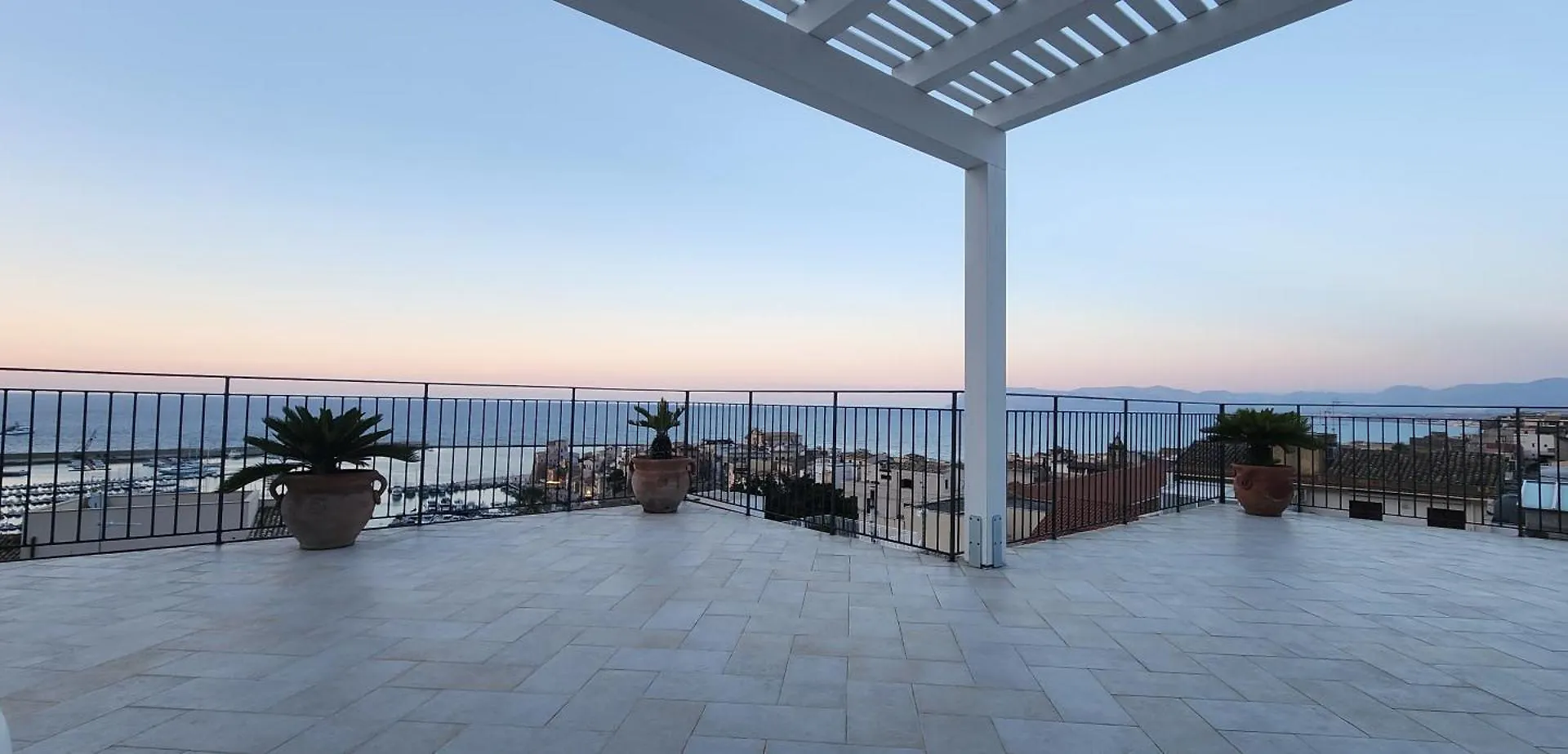 Palazzo Del Golfo Apartment Castellammare del Golfo Italy