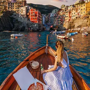 mari-between-land-and-sea.hotelitalianriviera.com/