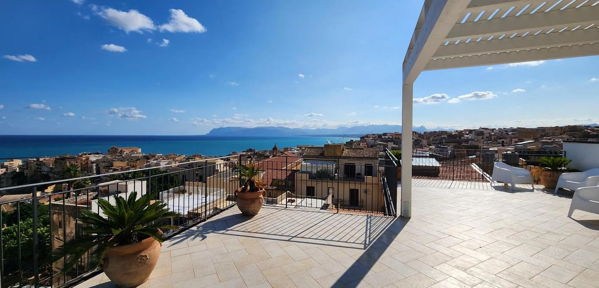 Palazzo Del Golfo Διαμέρισμα Castellammare del Golfo 0*,  Ιταλία